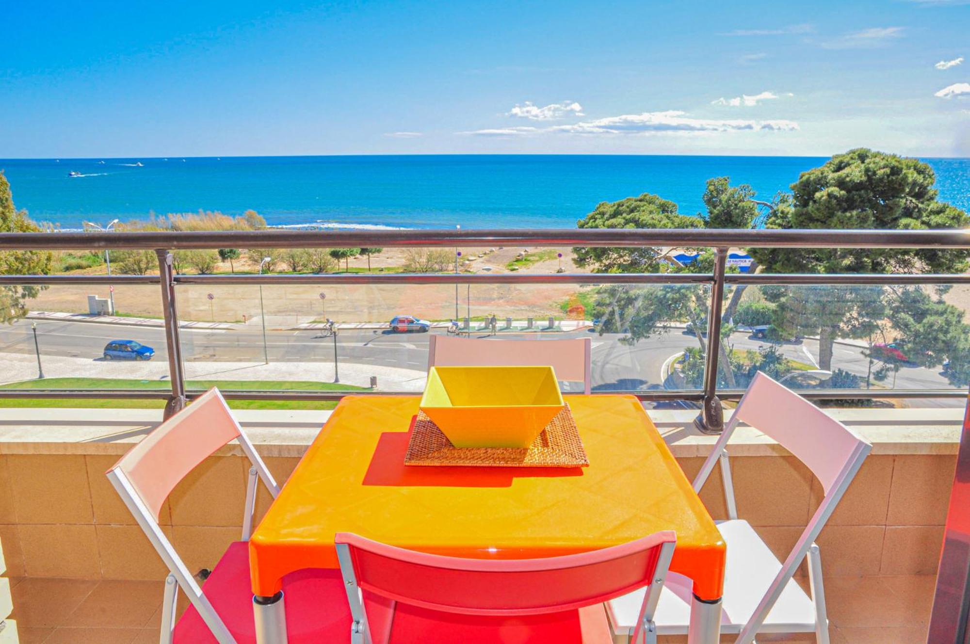 La Salle Litoral - Only Families Apartment Cambrils Bagian luar foto